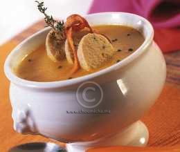 Potage aux boulettes de poulet